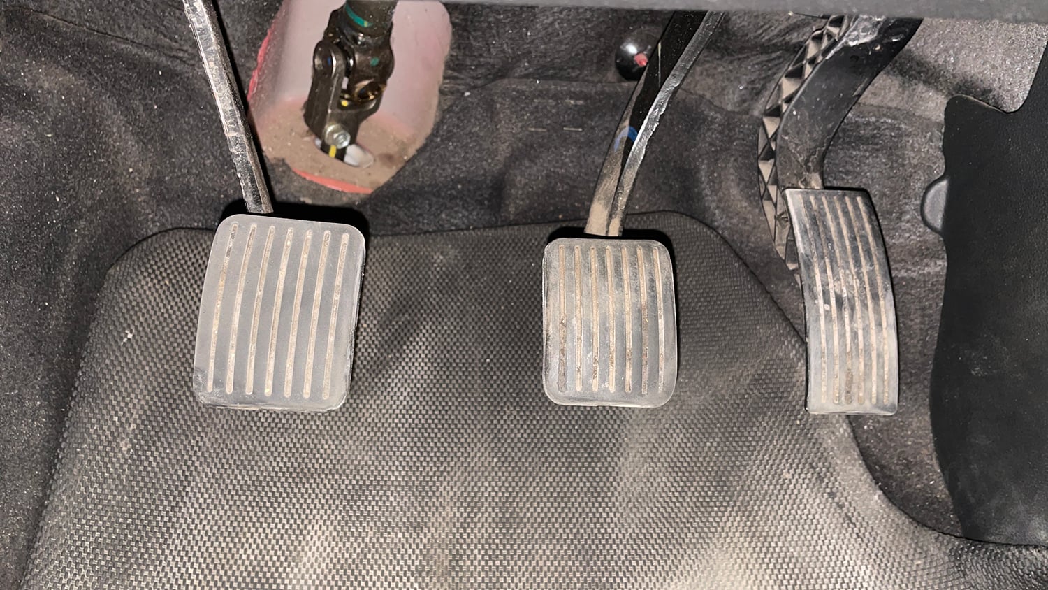 Used 2018 Hyundai Grand i10 Asta 1.2 Kappa VTVT Petrol Manual interior PEDALS VIEW