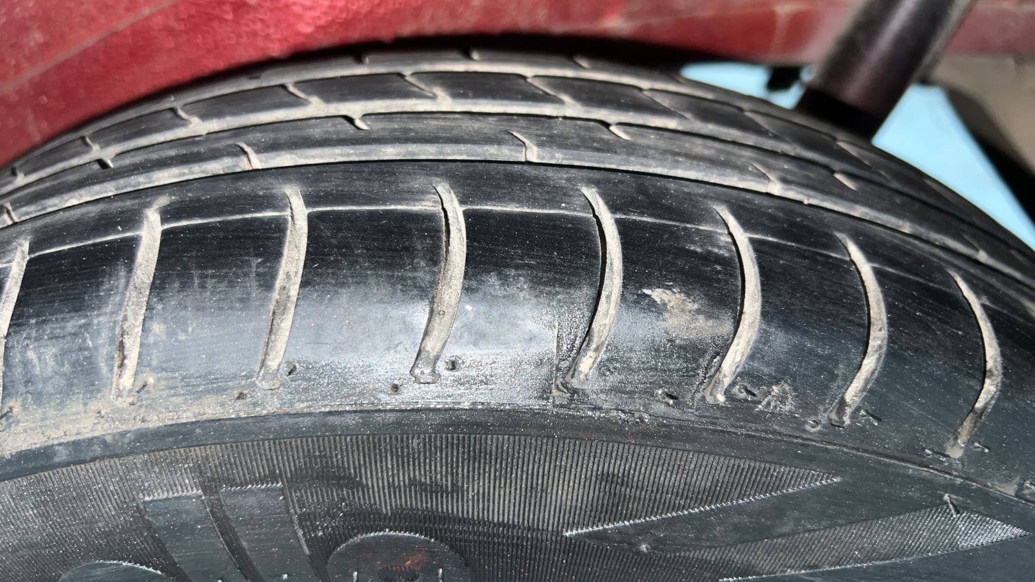 Used 2017 Maruti Suzuki Wagon R LXI CNG Cng Manual tyres LEFT REAR TYRE TREAD VIEW