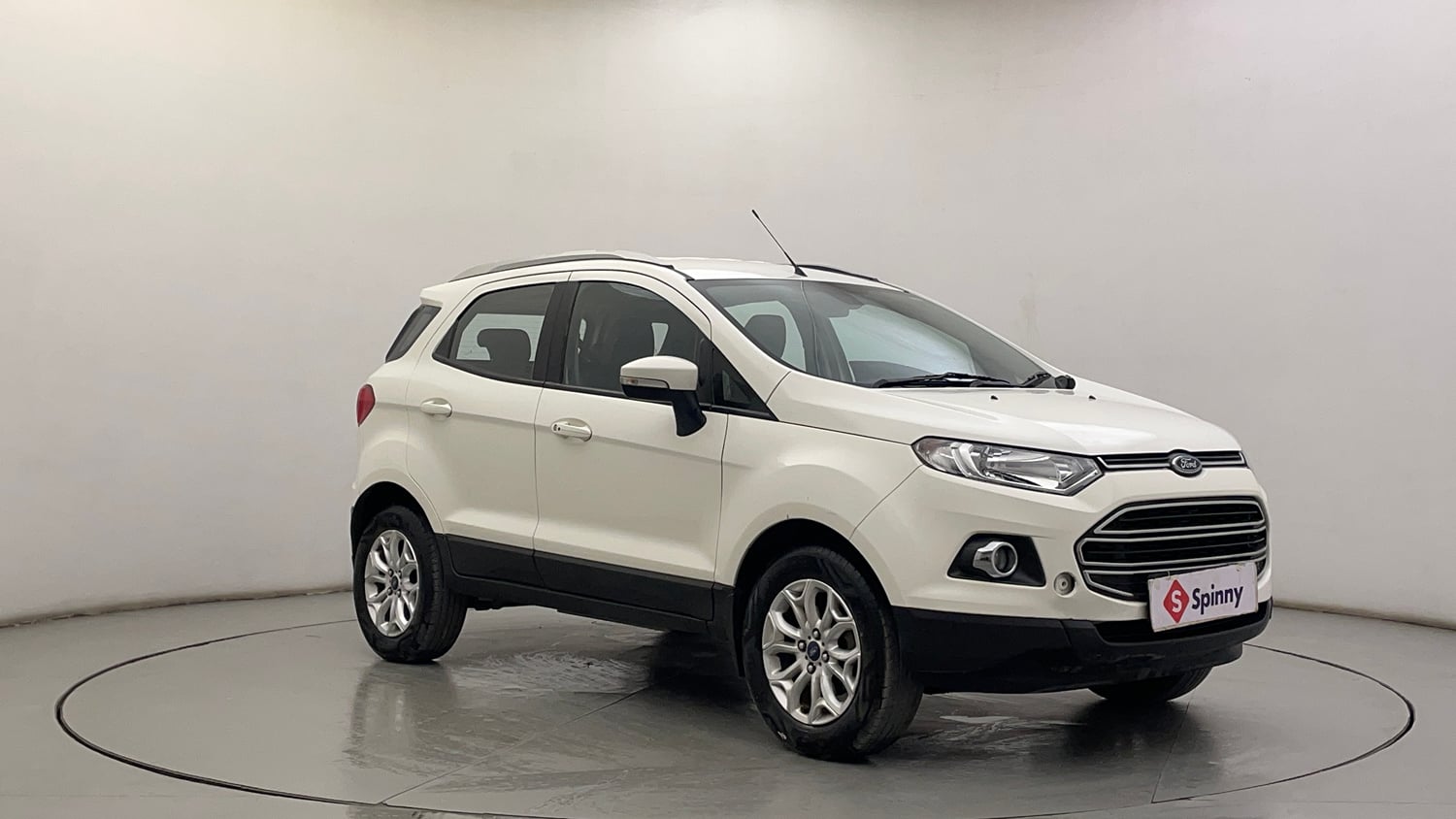 Used 2017 Ford EcoSport Titanium 1.5L TDCi Diesel Manual exterior RIGHT FRONT CORNER VIEW