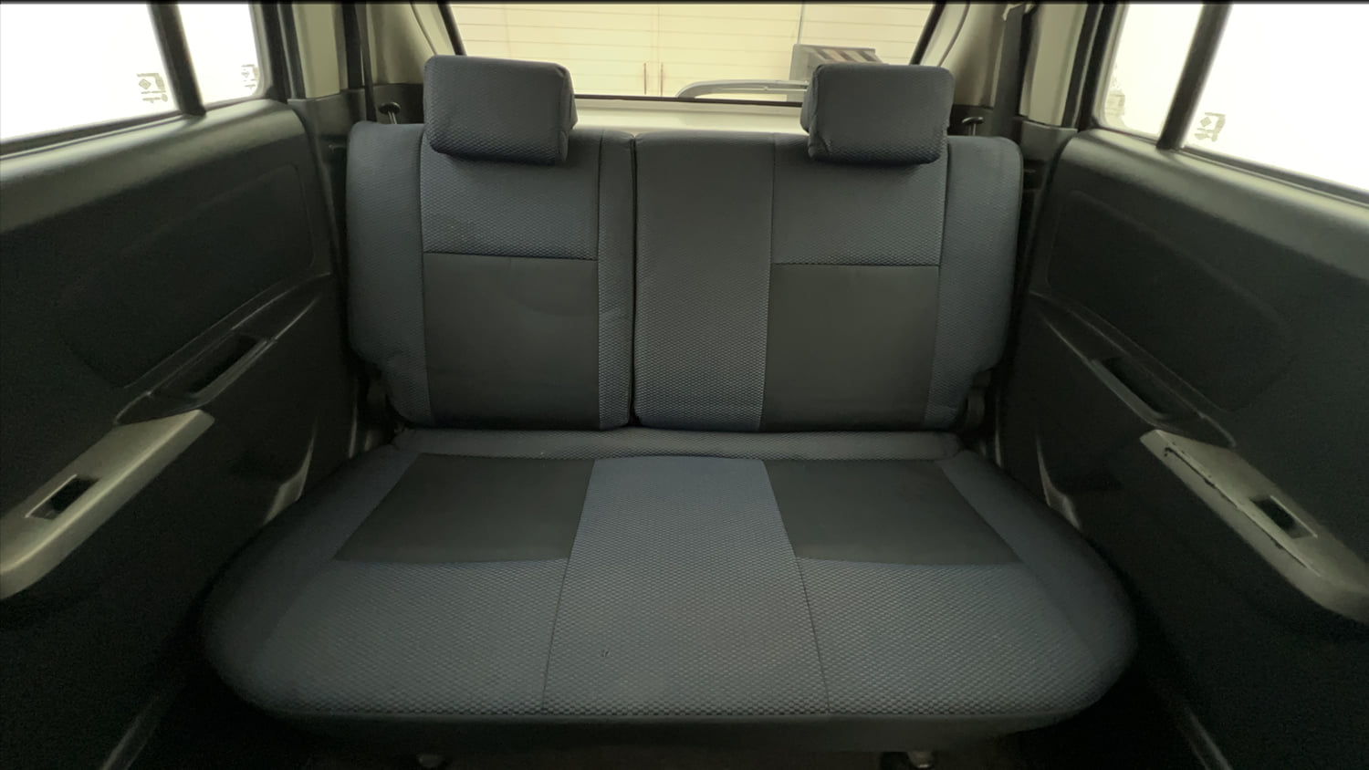 Used 2012 Maruti Suzuki Wagon R 1.0 VXI Petrol + CNG (Outside Fitted) Cng Manual interior REAR SEAT CONDITION VIEW