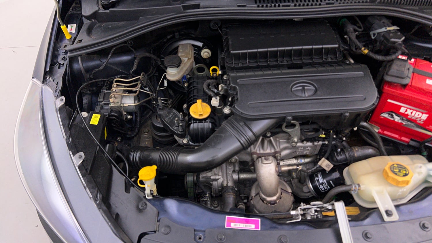 Used 2021 Tata Tiago XT Petrol Manual engine ENGINE RIGHT SIDE VIEW