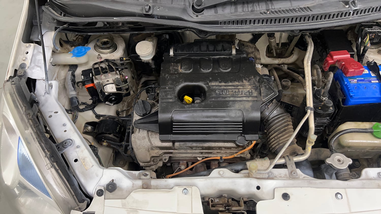 Used 2017 Maruti Suzuki Wagon R 1.0 VXI AMT (O) Petrol Automatic engine ENGINE RIGHT SIDE VIEW