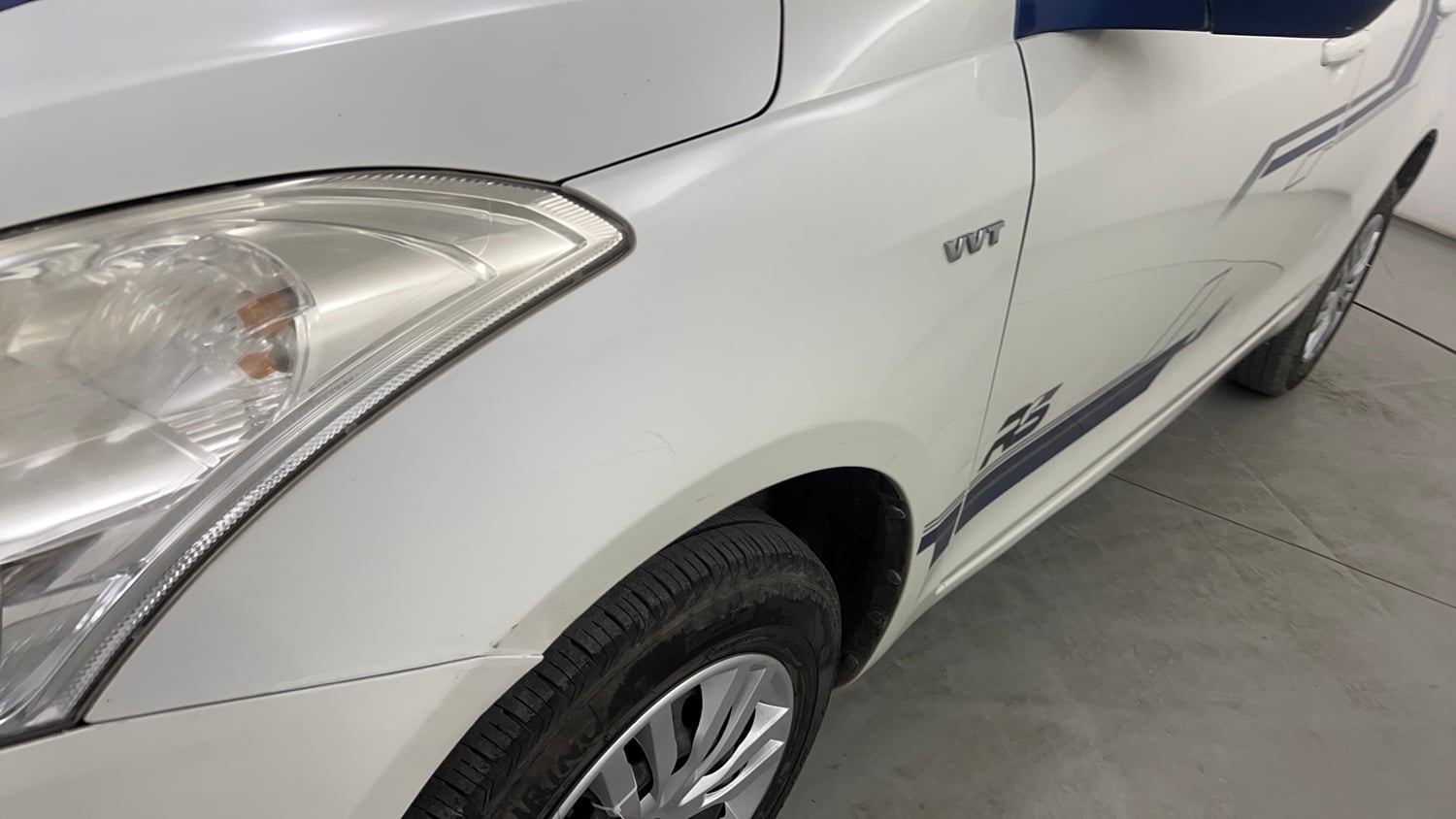 Used 2013 Maruti Suzuki Swift VXi Petrol Manual dents MINOR SCRATCH