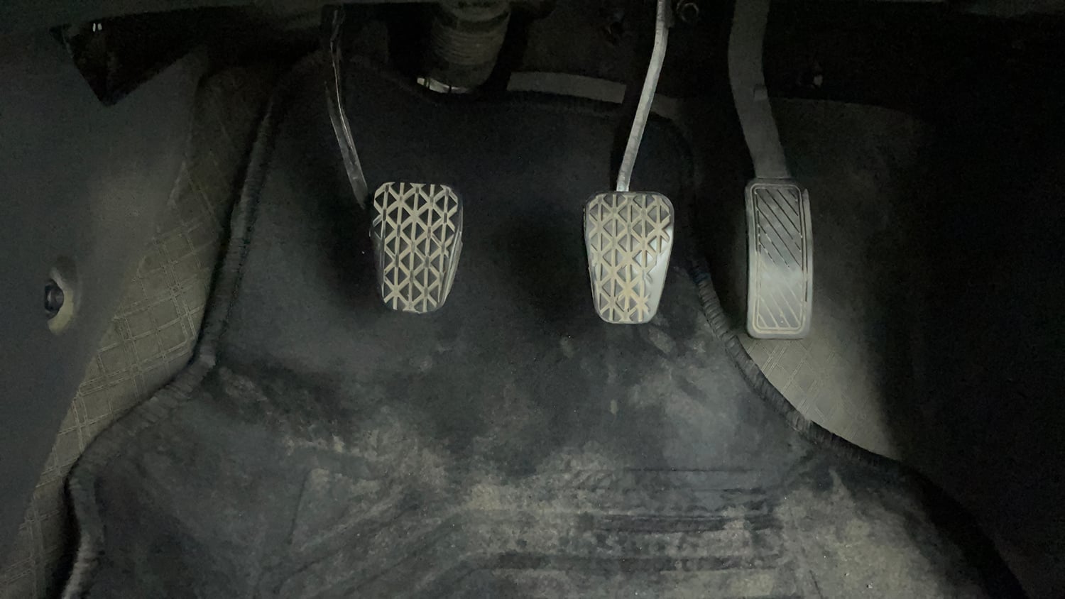 Used 2017 Ford EcoSport Titanium 1.5L TDCi Diesel Manual interior PEDALS VIEW