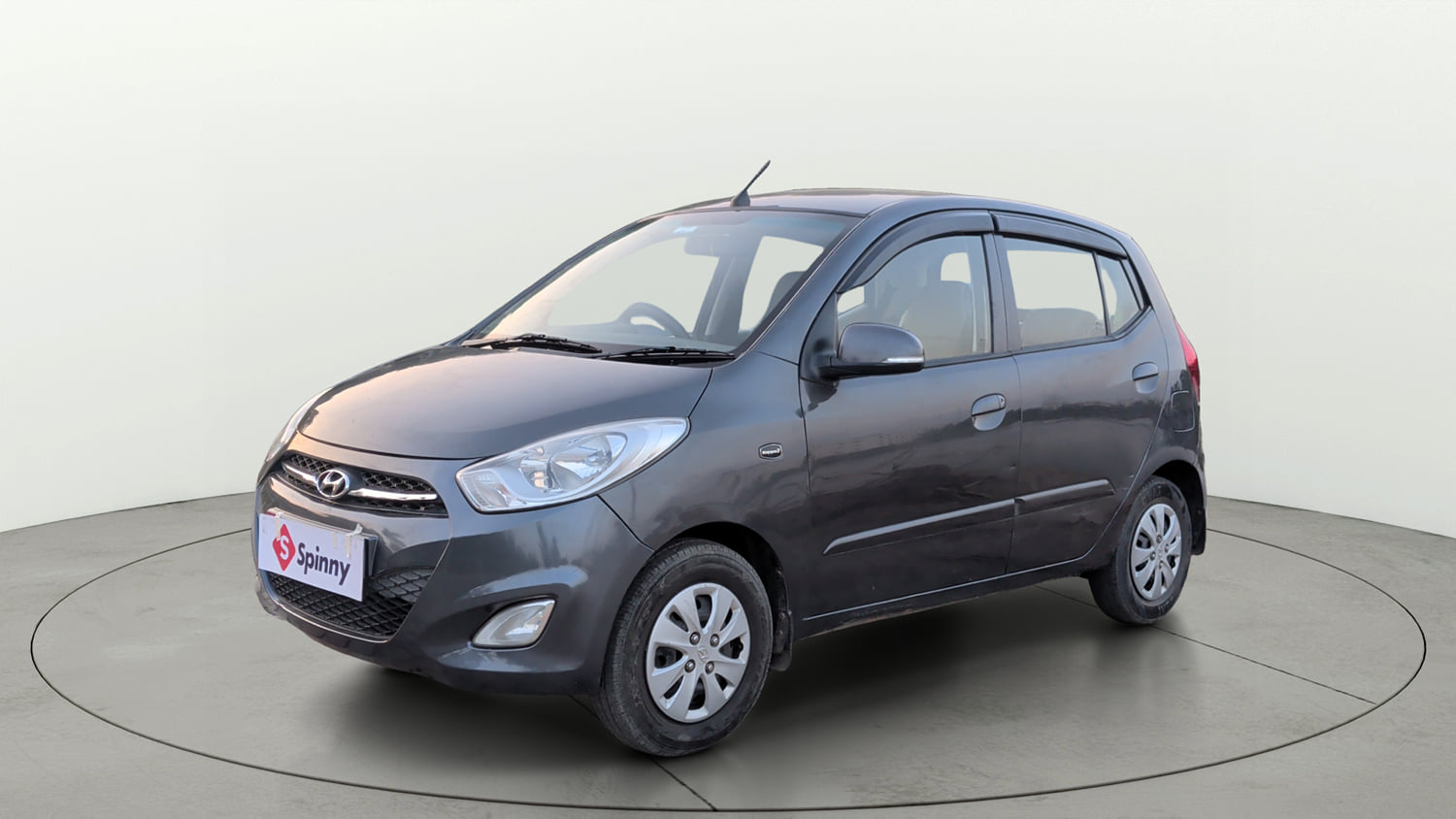 Used 2012 Hyundai i10 Sportz 1.2 Kappa2 Petrol Manual exterior LEFT FRONT CORNER VIEW