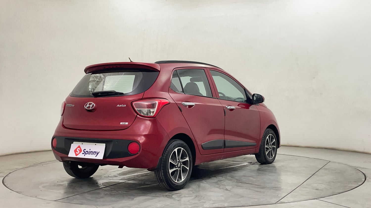 Used 2018 Hyundai Grand i10 Asta 1.2 Kappa VTVT Petrol Manual exterior RIGHT REAR CORNER VIEW