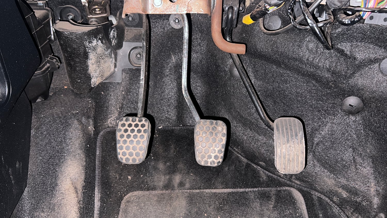 Used 2021 Tata Tiago XT Petrol Manual interior PEDALS VIEW