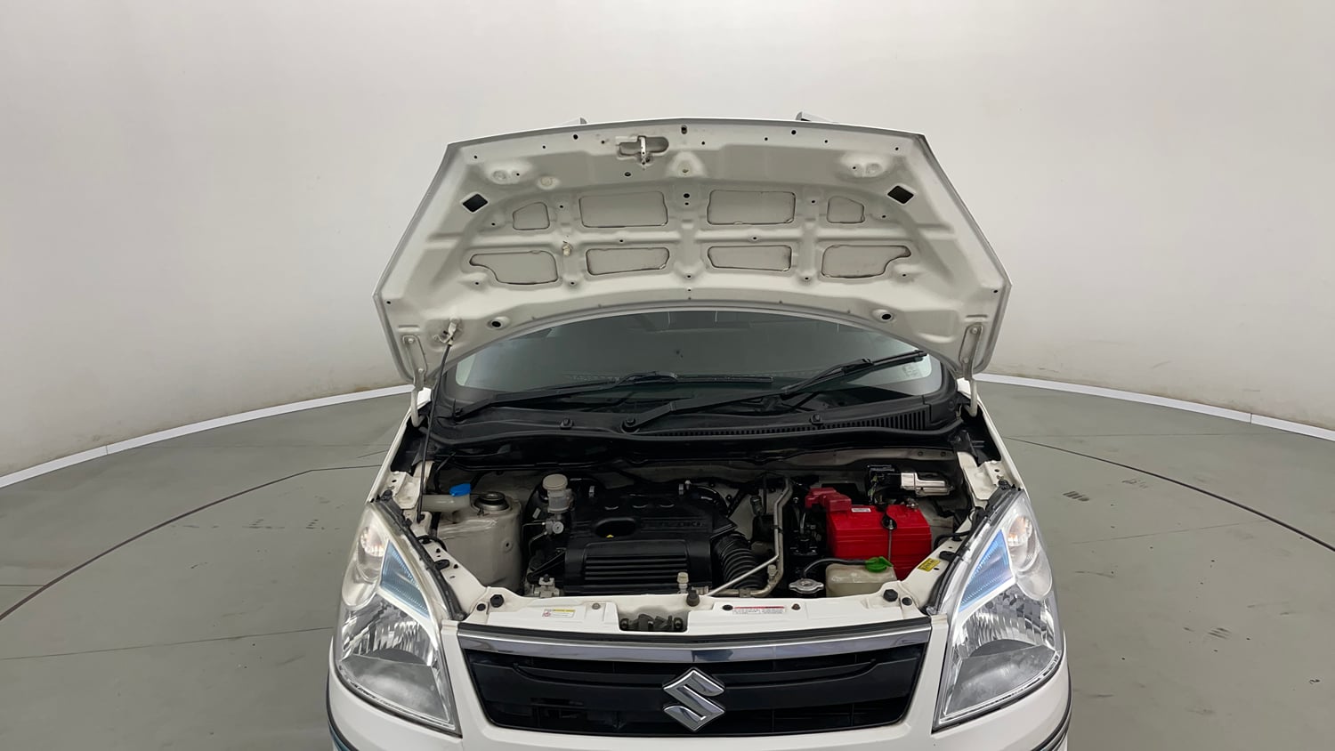 Used 2017 Maruti Suzuki Wagon R 1.0 VXI AMT Petrol Automatic engine ENGINE & BONNET OPEN FRONT VIEW
