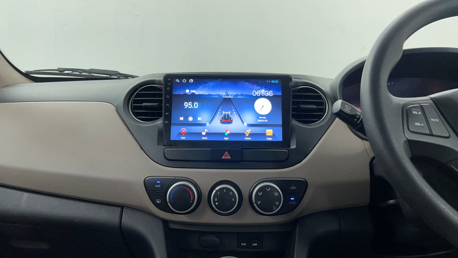 Used 2015 Hyundai Grand i10 Sportz 1.2 Kappa VTVT Petrol Manual interior MUSIC SYSTEM & AC CONTROL VIEW