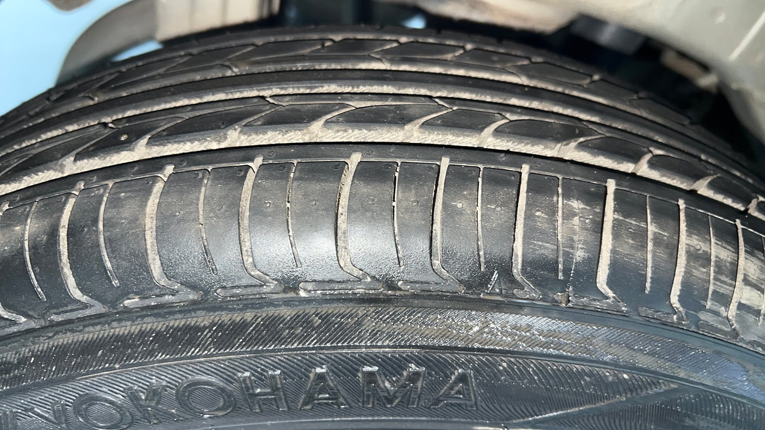 Used 2022 Maruti Suzuki Alto 800 LXi (O) Petrol Manual tyres RIGHT REAR TYRE TREAD VIEW