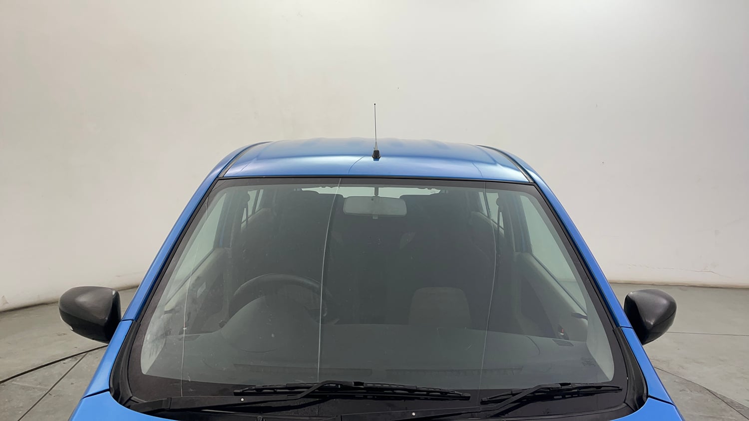 Used 2016 Maruti Suzuki Celerio VXi AMT Petrol Automatic exterior FRONT WINDSHIELD VIEW