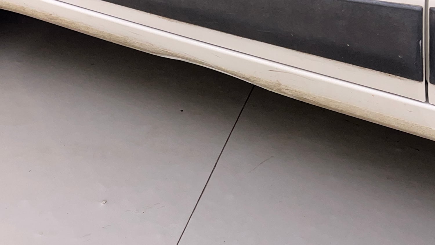 Used 2015 Hyundai Xcent SX 1.2 (O) Petrol Manual dents MINOR SCRATCH