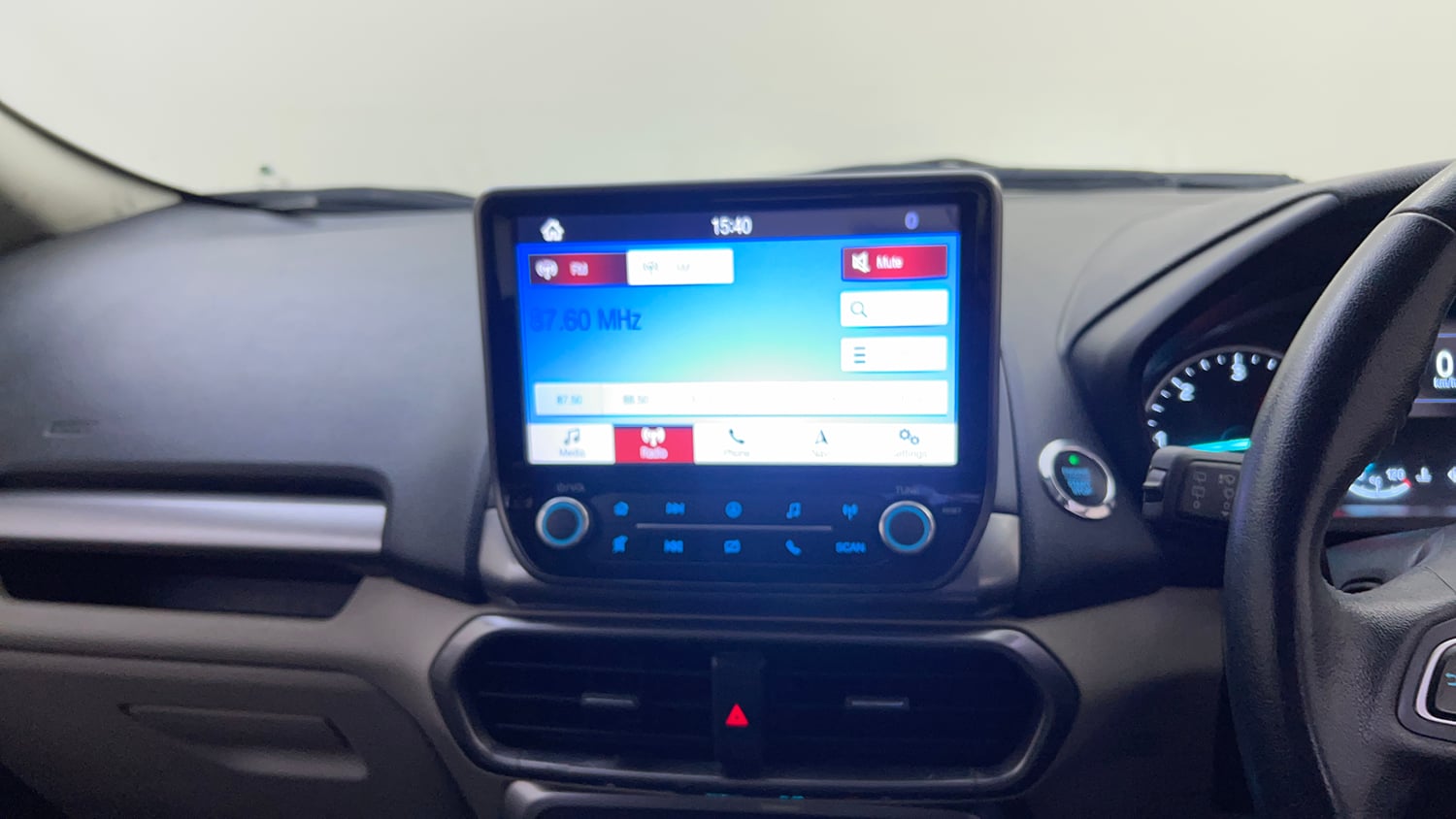 Used 2021 Ford EcoSport Titanium 1.5L TDCi Diesel Manual top_features Integrated (in-dash) music system