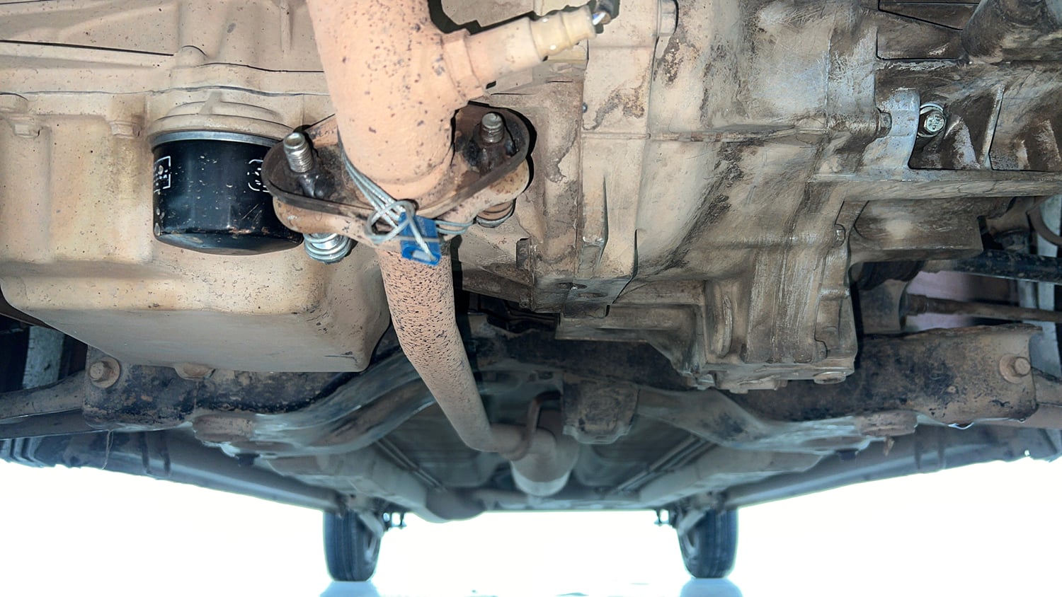 Used 2017 Maruti Suzuki Wagon R LXI CNG Cng Manual extra FRONT LEFT UNDERBODY VIEW