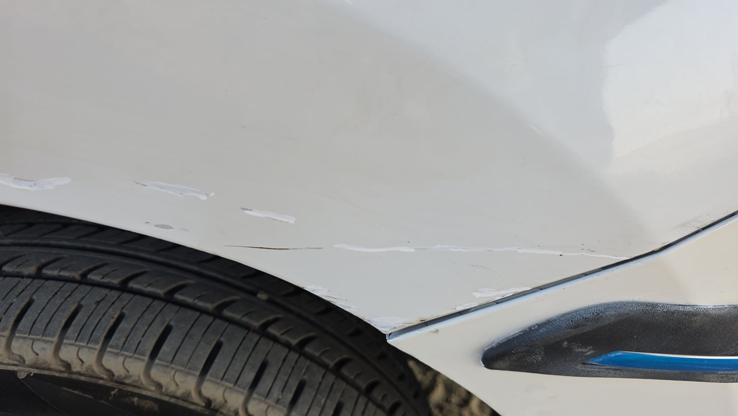 Used 2015 Maruti Suzuki Wagon R VXI Petrol Manual dents MINOR SCRATCH