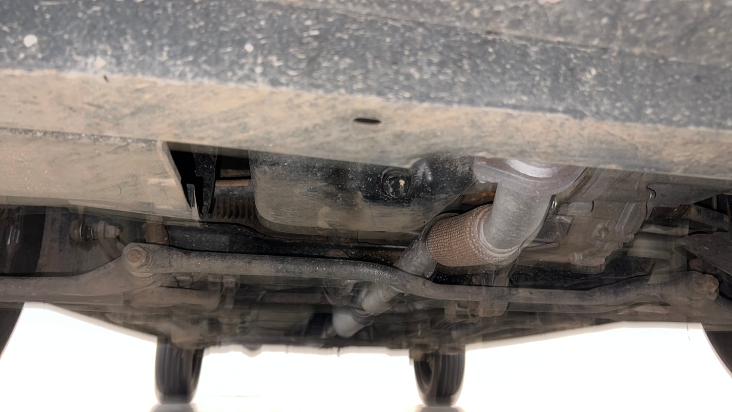 Used 2021 Tata Tiago XT Petrol Manual extra FRONT LEFT UNDERBODY VIEW
