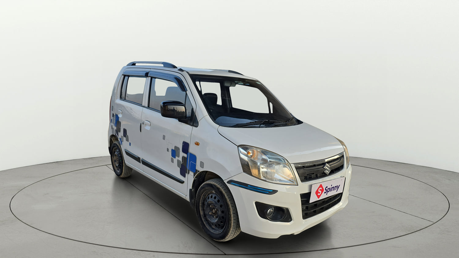 Used 2015 Maruti Suzuki Wagon R VXI Petrol Manual exterior RIGHT FRONT CORNER VIEW