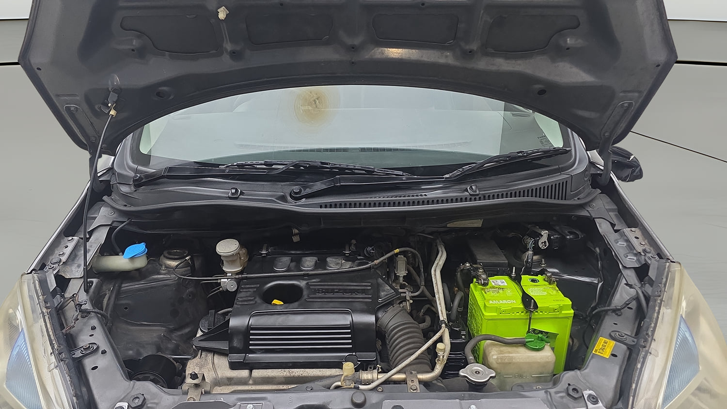 Used 2017 Maruti Suzuki Wagon R VXI Petrol Manual engine ENGINE & BONNET OPEN FRONT VIEW