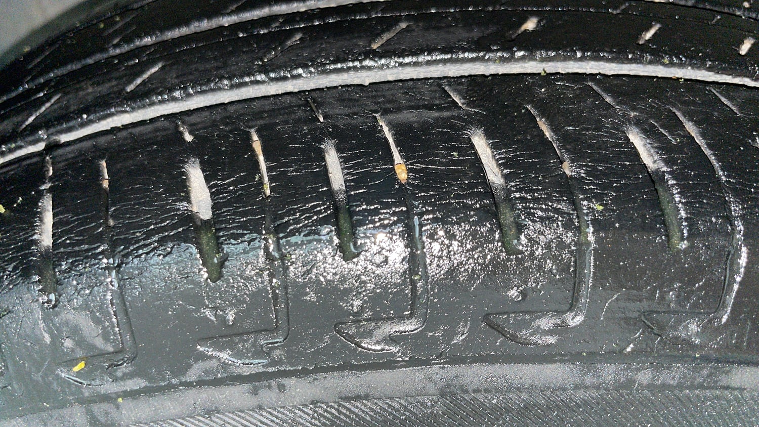 Used 2021 Maruti Suzuki Ignis Sigma 1.2 MT Petrol Manual tyres RIGHT REAR TYRE TREAD VIEW
