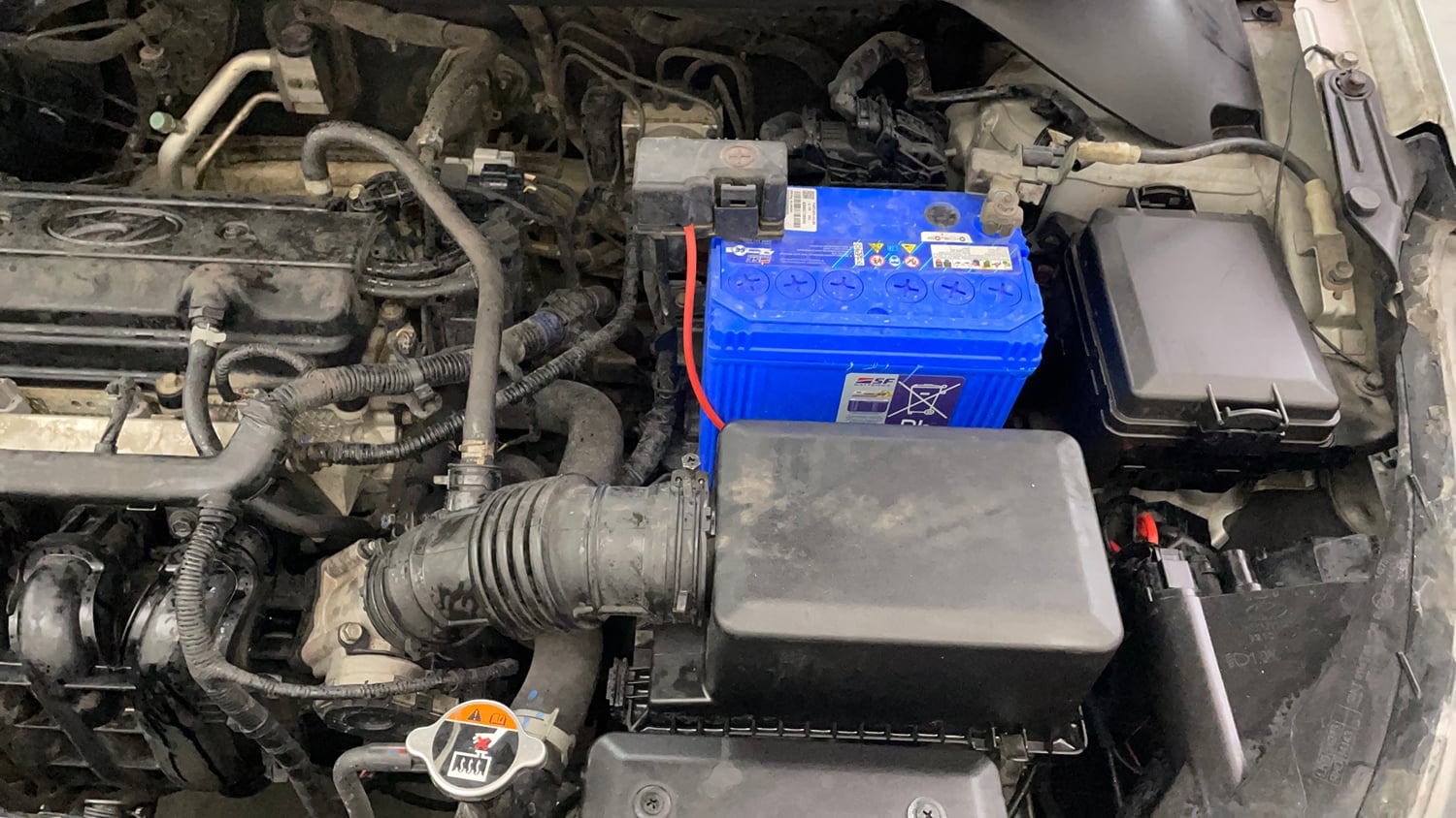 Used 2017 Hyundai Elite i20 Asta 1.2 Petrol Manual engine ENGINE LEFT SIDE VIEW