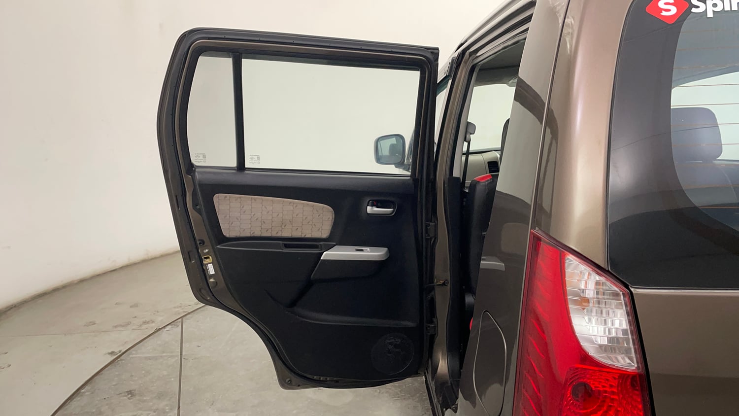 Used 2015 Maruti Suzuki Wagon R VXI Petrol Manual interior LEFT REAR DOOR OPEN VIEW