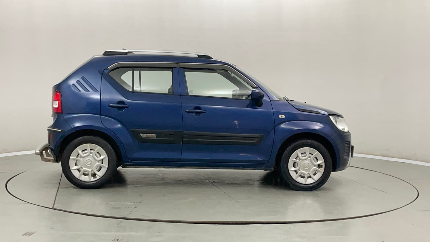 Used 2021 Maruti Suzuki Ignis Sigma 1.2 MT Petrol Manual exterior RIGHT SIDE VIEW