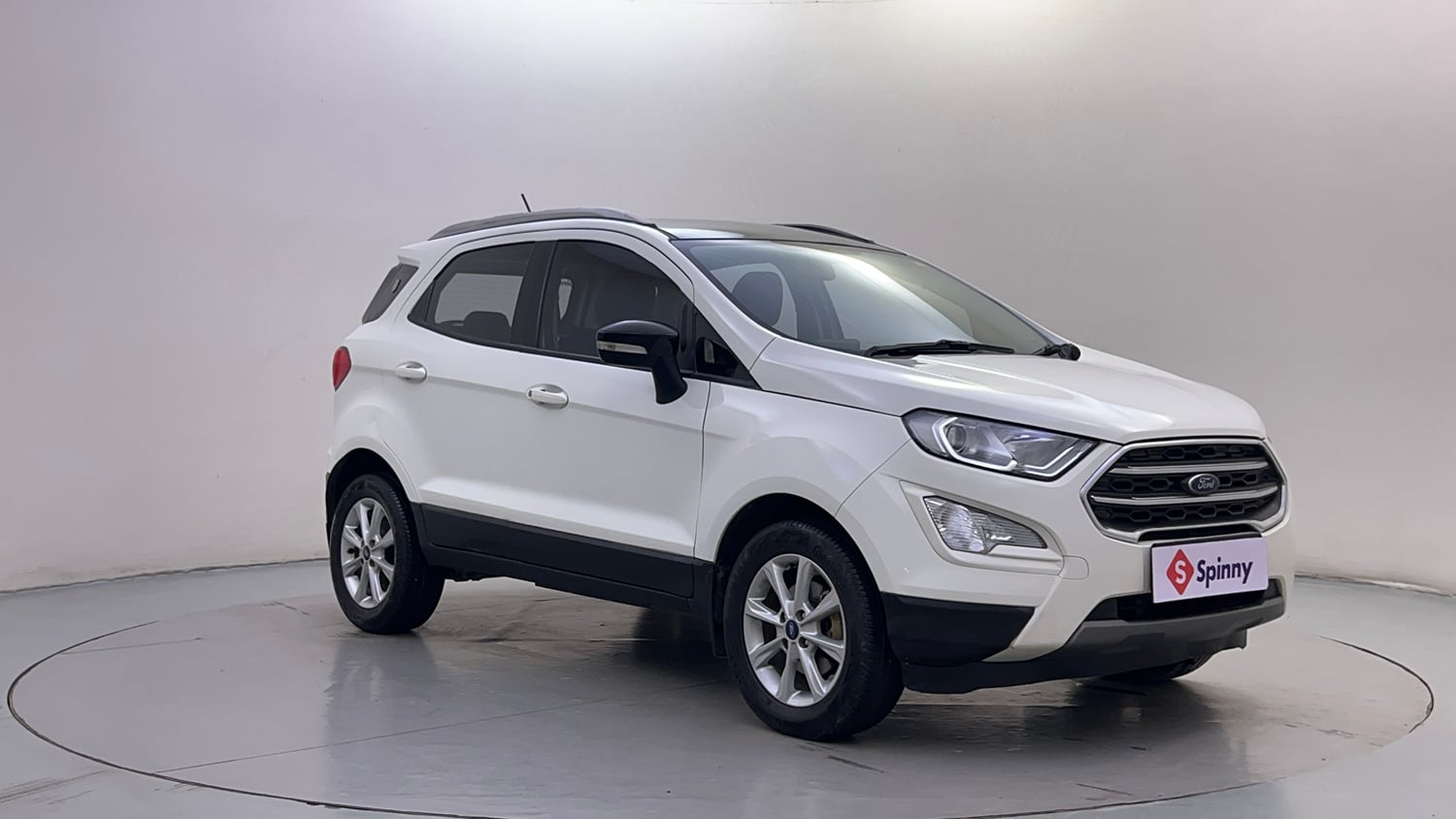 Used 2021 Ford EcoSport Titanium 1.5L TDCi Diesel Manual exterior RIGHT FRONT CORNER VIEW