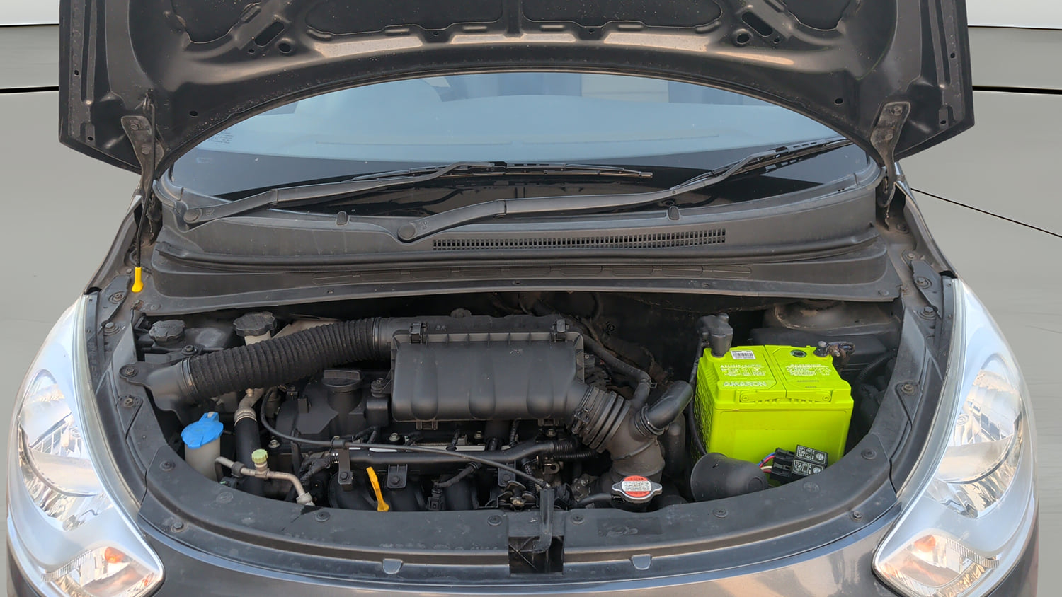 Used 2012 Hyundai i10 Sportz 1.2 Kappa2 Petrol Manual engine ENGINE & BONNET OPEN FRONT VIEW