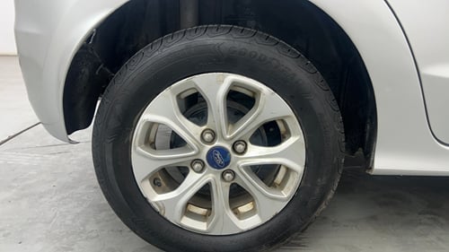 Used 2018 Ford Figo Titanium 1.5 Ti-VCT AT Petrol Automatic tyres RIGHT REAR TYRE RIM VIEW