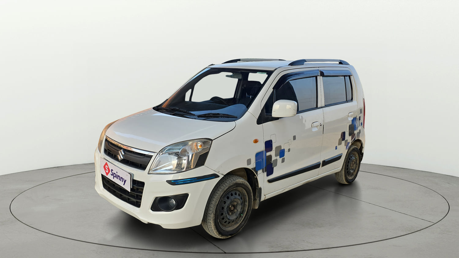 Used 2015 Maruti Suzuki Wagon R VXI Petrol Manual exterior LEFT FRONT CORNER VIEW