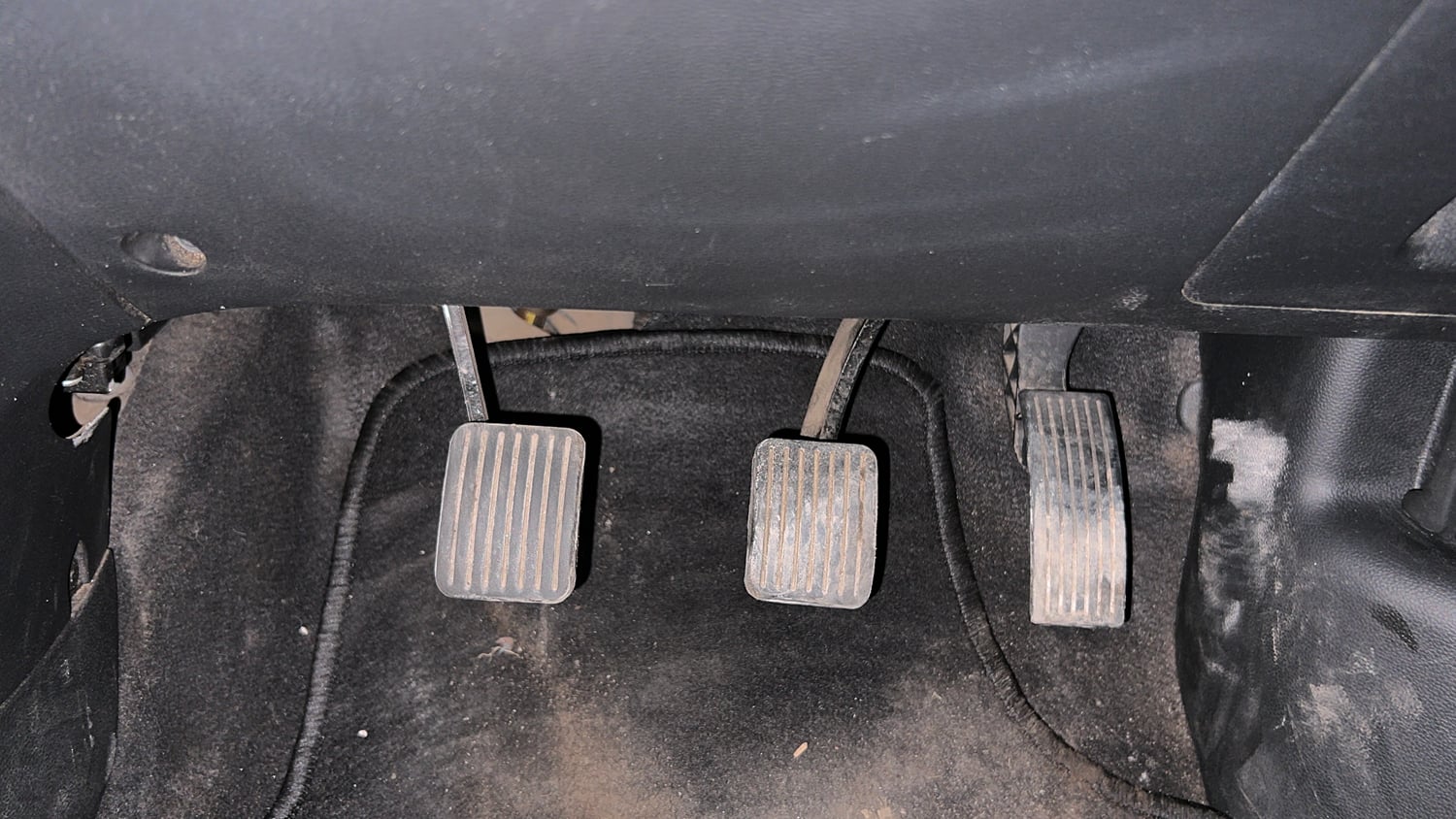 Used 2016 Hyundai Grand i10 Asta 1.2 Kappa VTVT (O) Petrol Manual interior PEDALS VIEW