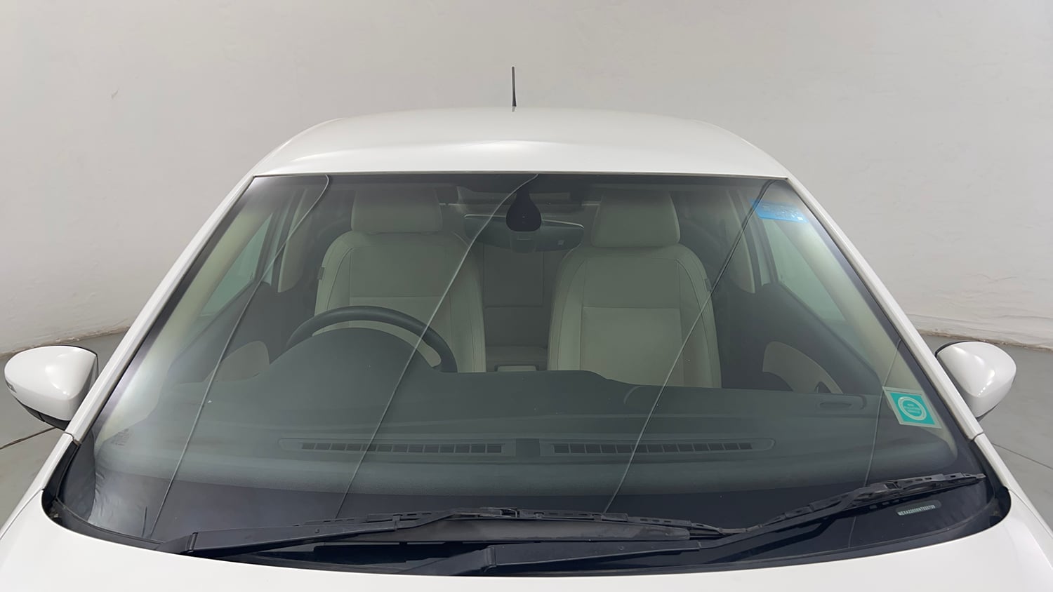 Used 2022 Volkswagen Vento Highline Plus 1.0L TSI Automatic Petrol Automatic exterior FRONT WINDSHIELD VIEW