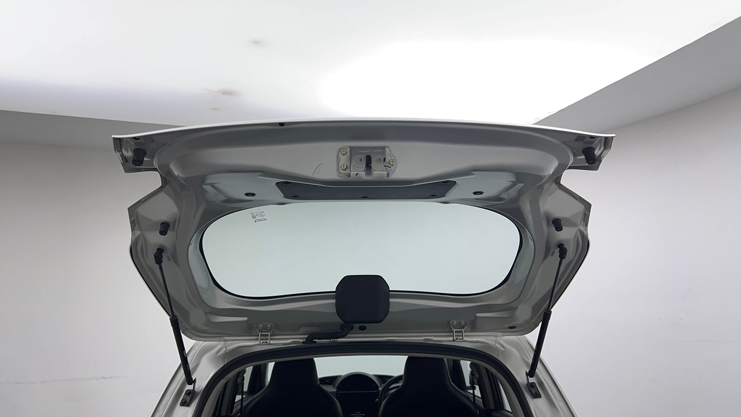 Used 2025 Maruti Suzuki S-Presso Lxi (O) Petrol Manual interior DICKY DOOR OPEN VIEW