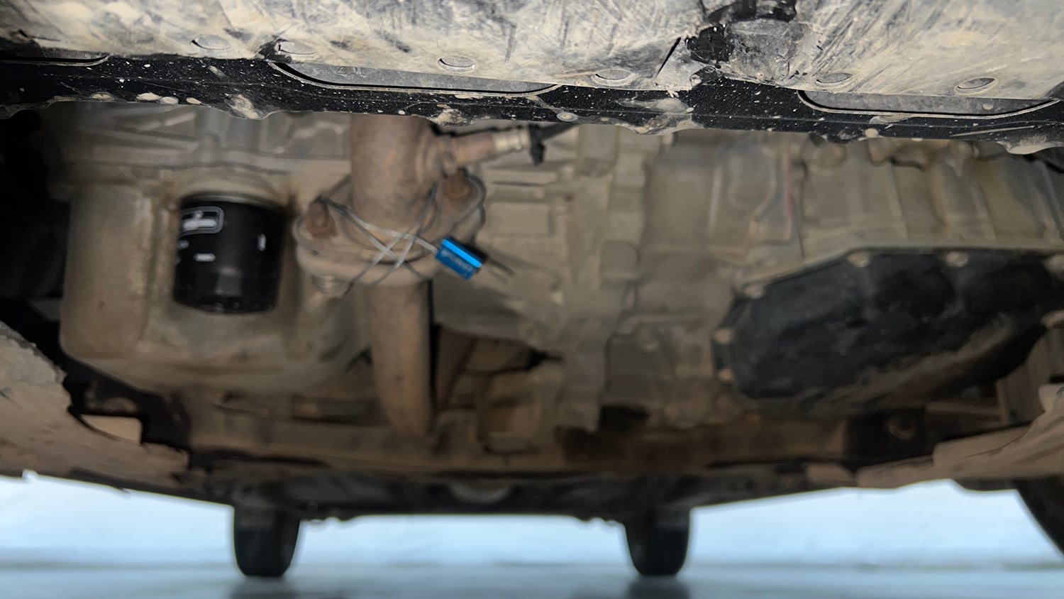 Used 2016 Maruti Suzuki Baleno Delta 1.2 AT Petrol Automatic extra FRONT LEFT UNDERBODY VIEW