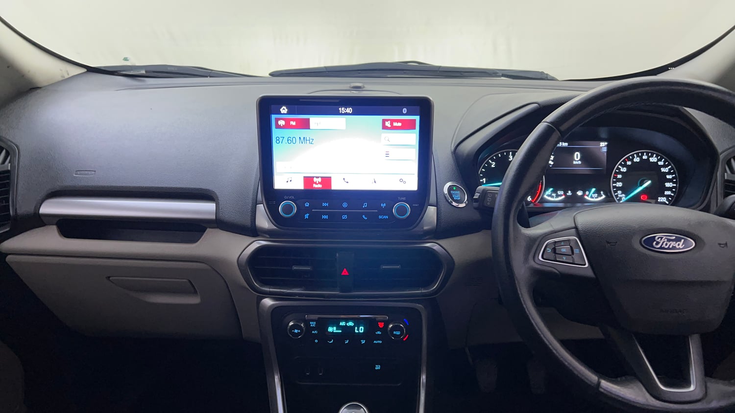 Used 2021 Ford EcoSport Titanium 1.5L TDCi Diesel Manual interior MUSIC SYSTEM & AC CONTROL VIEW