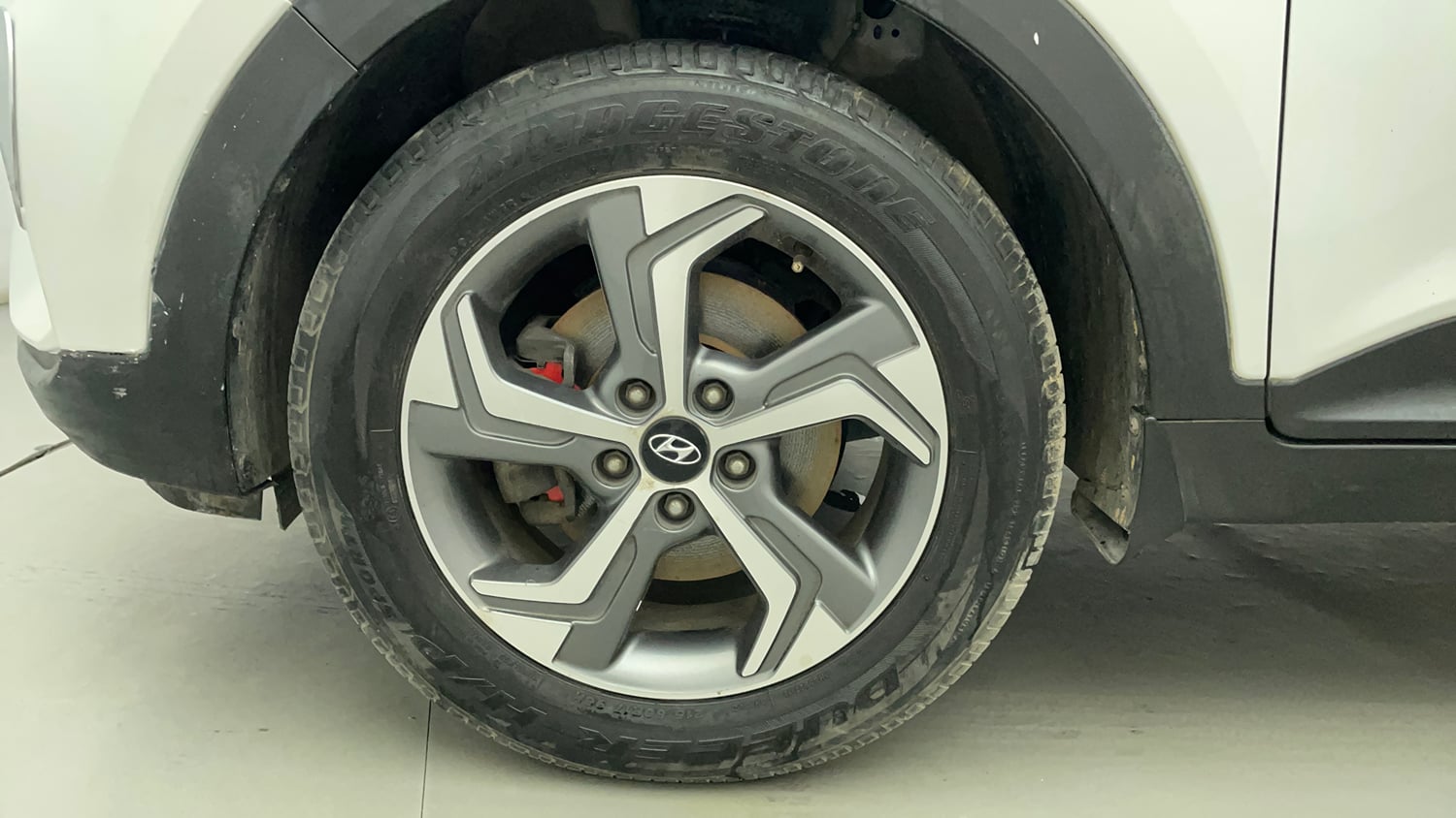 Used 2019 Hyundai Creta SX 1.6 (O) Petrol Petrol Manual tyres LEFT FRONT TYRE RIM VIEW