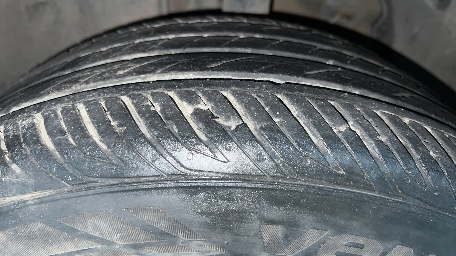 Used 2020 Honda Civic VX CVT Petrol Petrol Automatic tyres LEFT FRONT TYRE TREAD VIEW