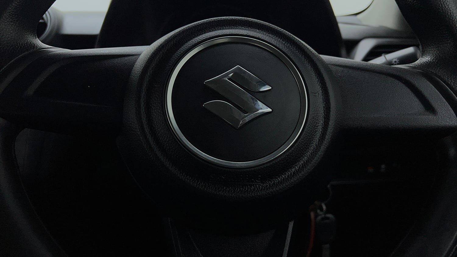Used 2023 Maruti Suzuki Swift LXi Petrol Manual top_features Airbags