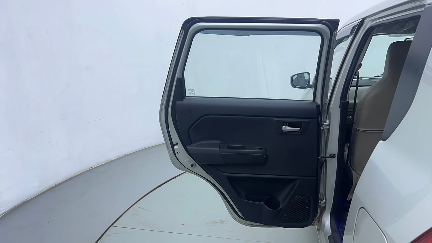 Used 2022 Maruti Suzuki Wagon R VXI 1.0 CNG Cng Manual interior LEFT REAR DOOR OPEN VIEW