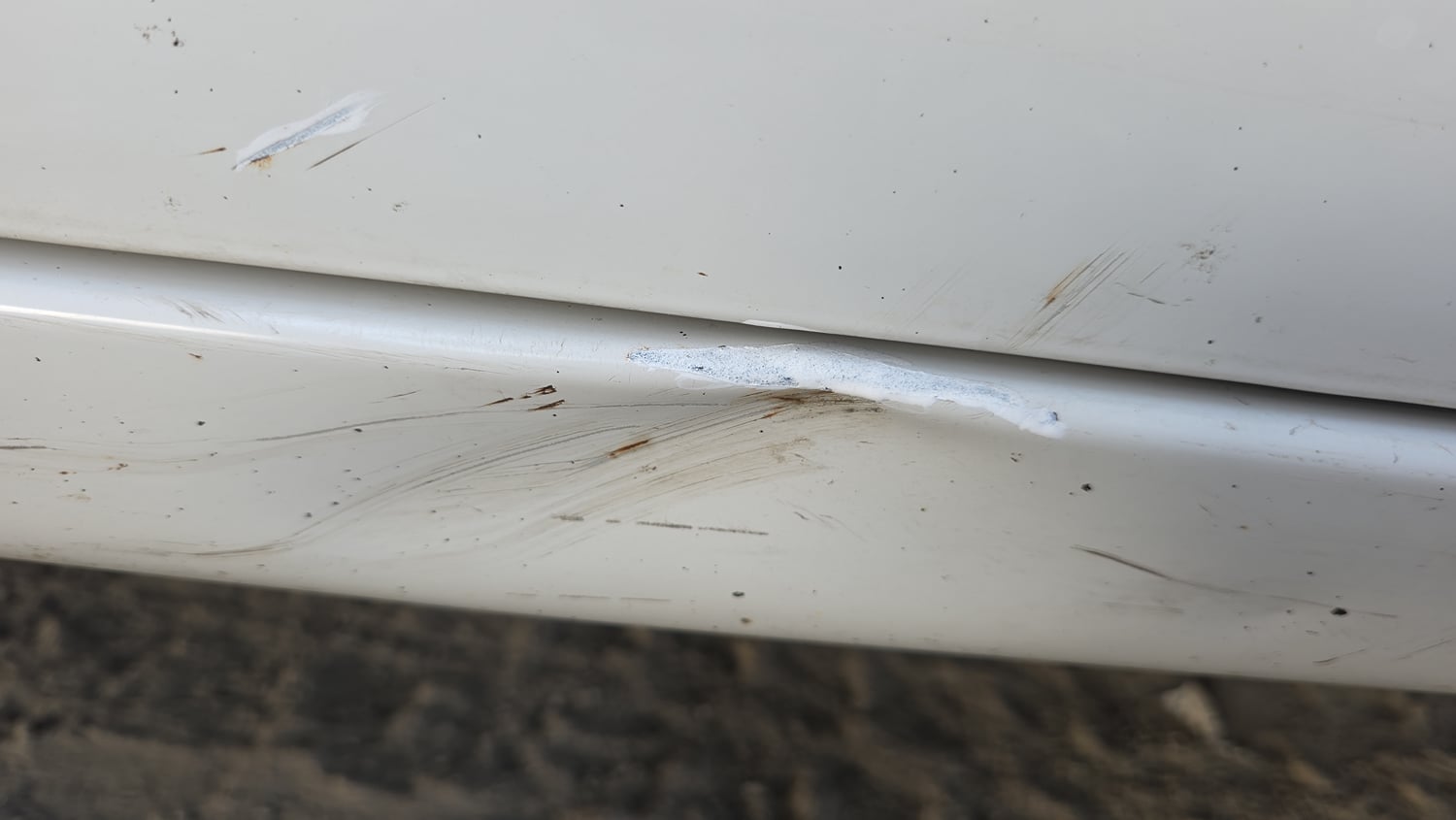 Used 2015 Maruti Suzuki Wagon R VXI Petrol Manual dents MINOR DENT