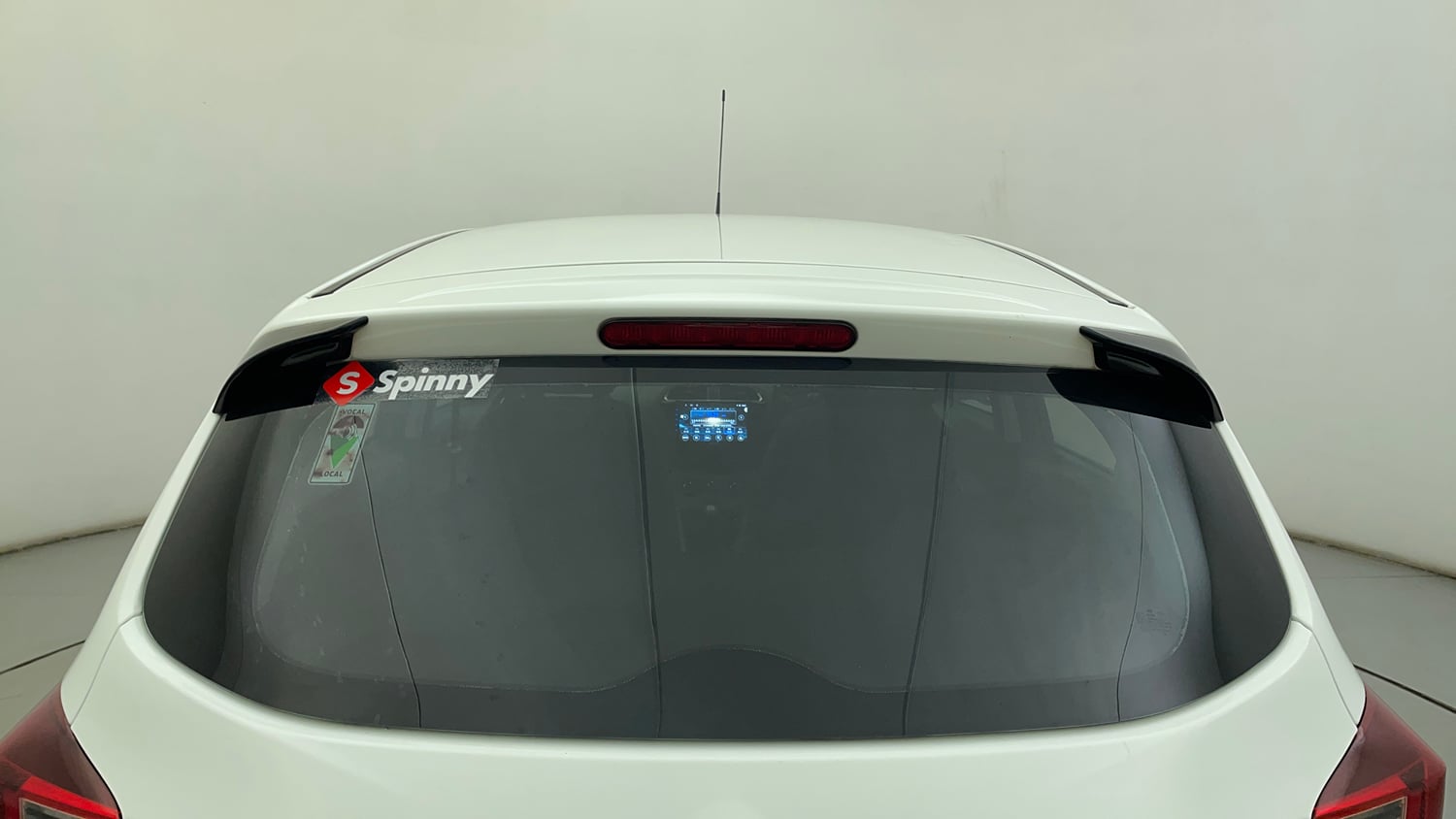 Used 2023 Tata Tiago XT (O) Petrol Manual exterior BACK WINDSHIELD VIEW