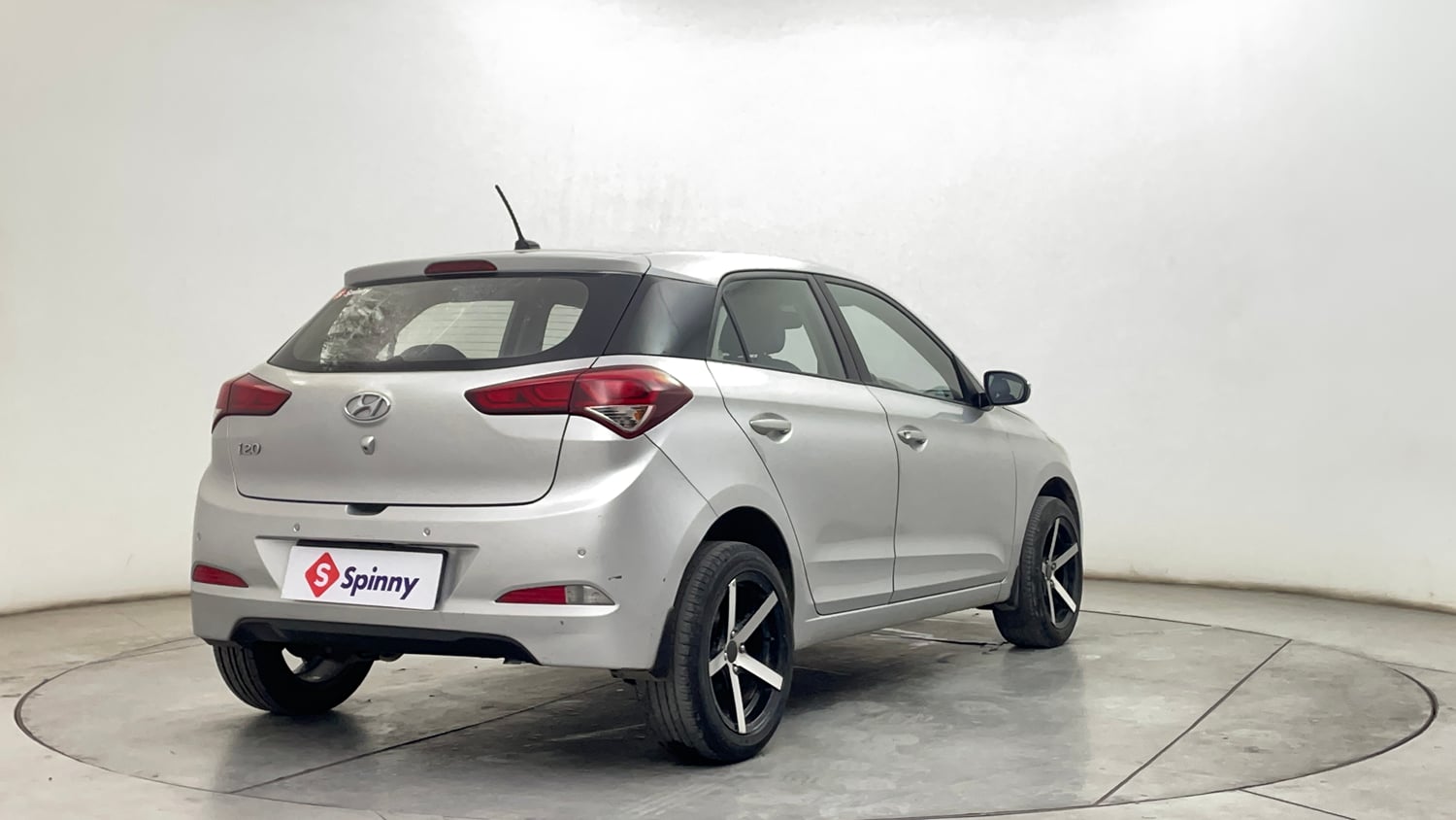 Used 2017 Hyundai Elite i20 Asta 1.2 Petrol Manual exterior RIGHT REAR CORNER VIEW