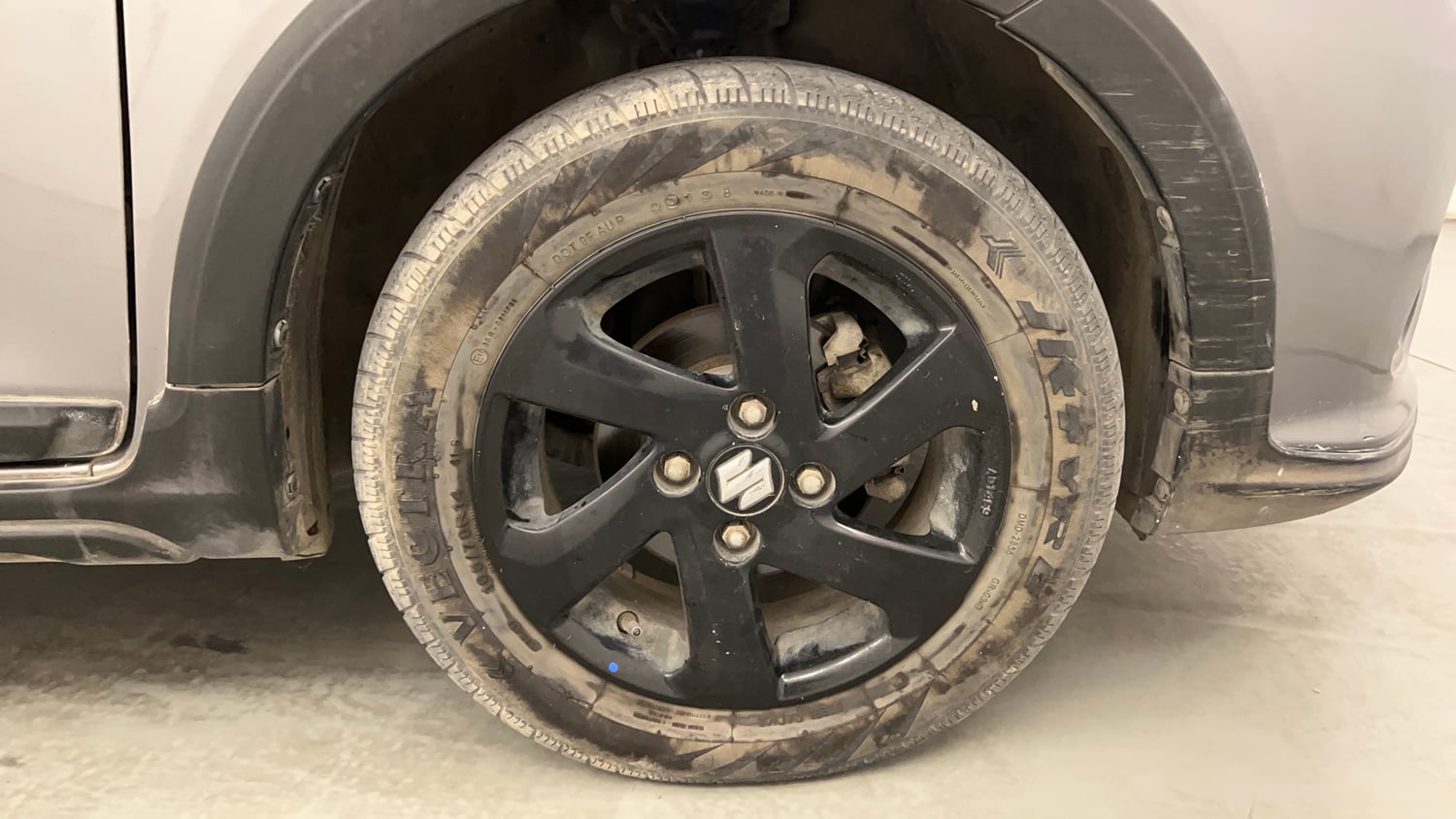 Used 2018 Maruti Suzuki Celerio X Zxi (Opt) Petrol Manual tyres RIGHT FRONT TYRE RIM VIEW