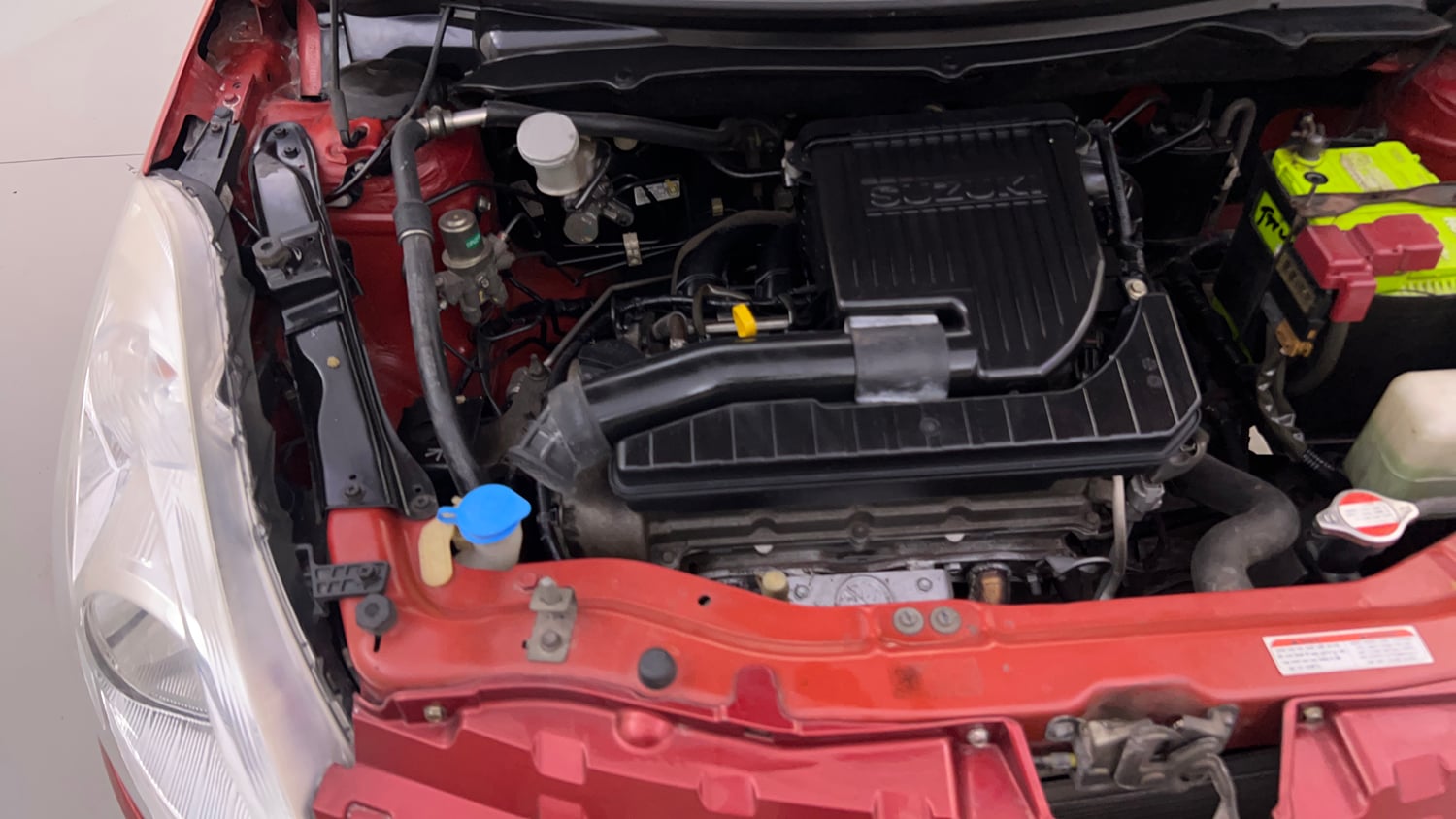 Used 2012 Maruti Suzuki Swift VXi Petrol Manual engine ENGINE RIGHT SIDE VIEW