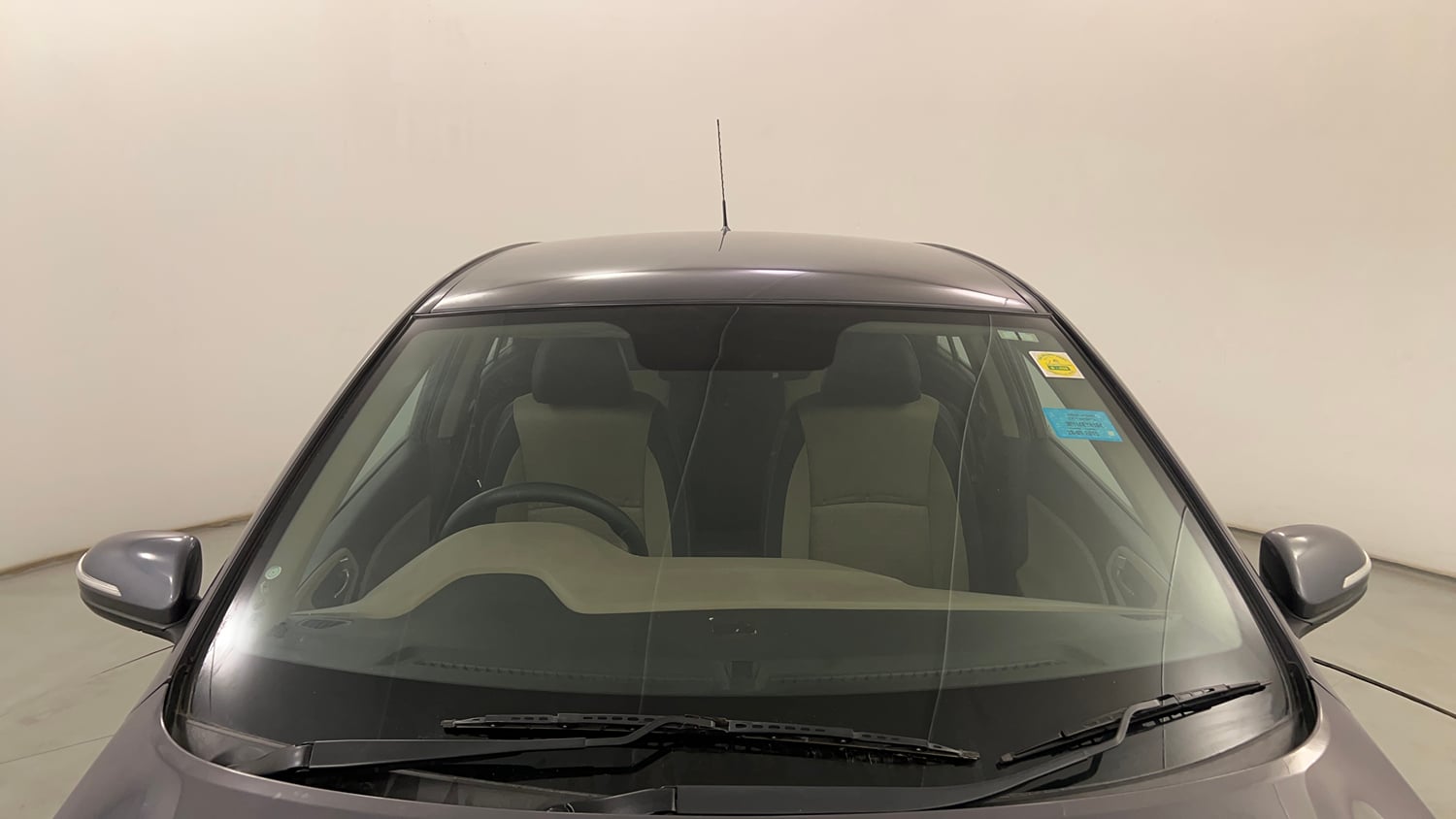 Used 2015 Hyundai Elite i20 Sportz 1.2 Petrol Manual exterior FRONT WINDSHIELD VIEW