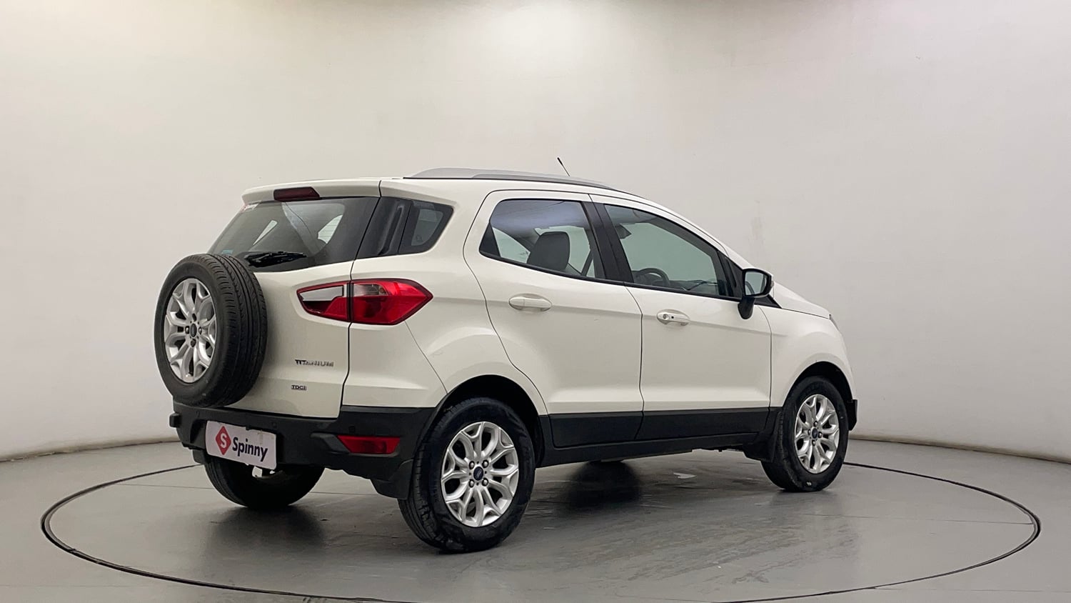 Used 2017 Ford EcoSport Titanium 1.5L TDCi Diesel Manual exterior RIGHT REAR CORNER VIEW