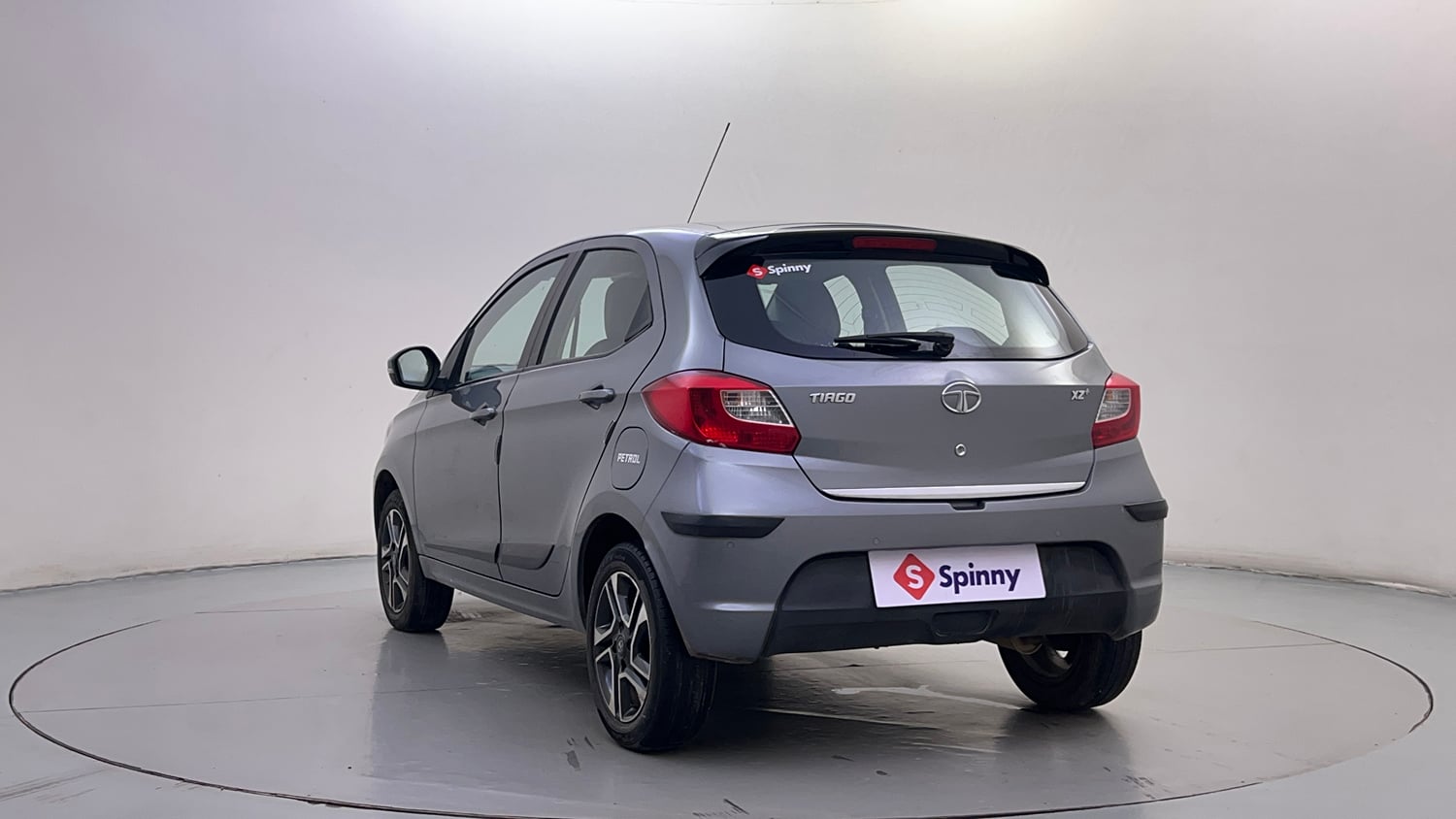 Used 2019 Tata Tiago Revotron XZ Plus Dual Tone Petrol Manual exterior LEFT REAR CORNER VIEW