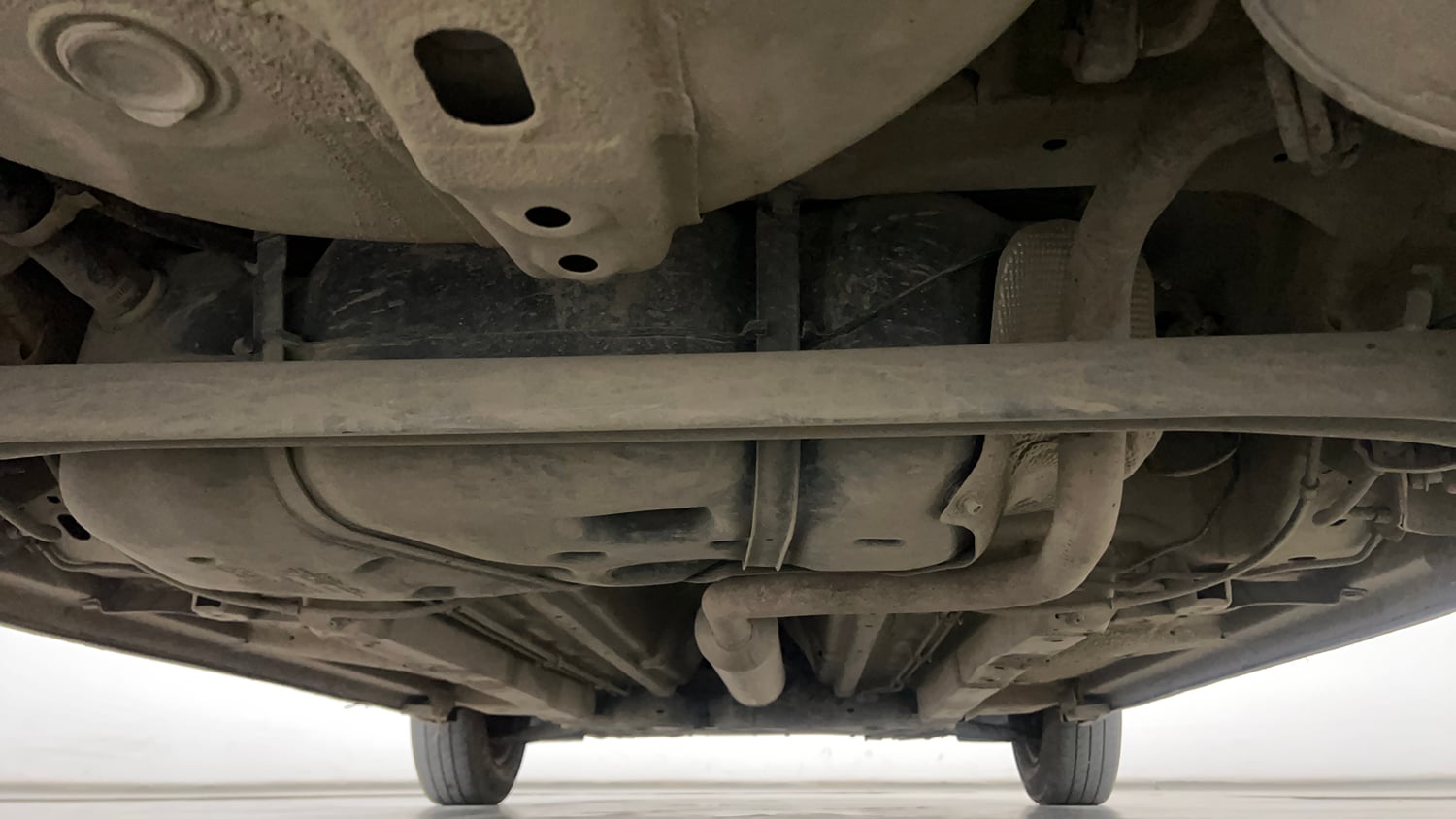 Used 2013 Maruti Suzuki Swift VXi Petrol Manual extra REAR UNDERBODY VIEW (TAKEN FROM REAR)