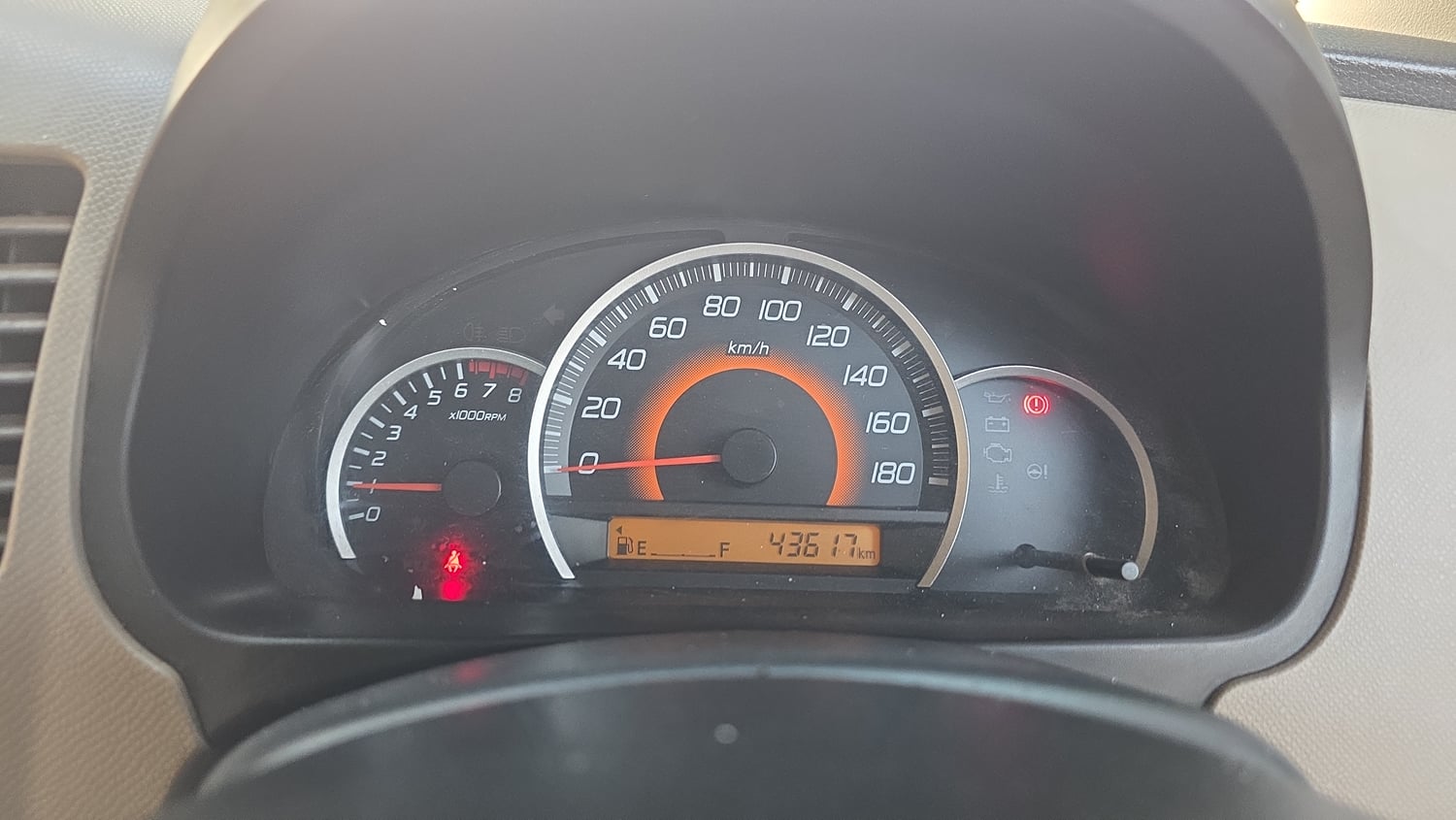 Used 2015 Maruti Suzuki Wagon R VXI Petrol Manual interior CLUSTERMETER VIEW