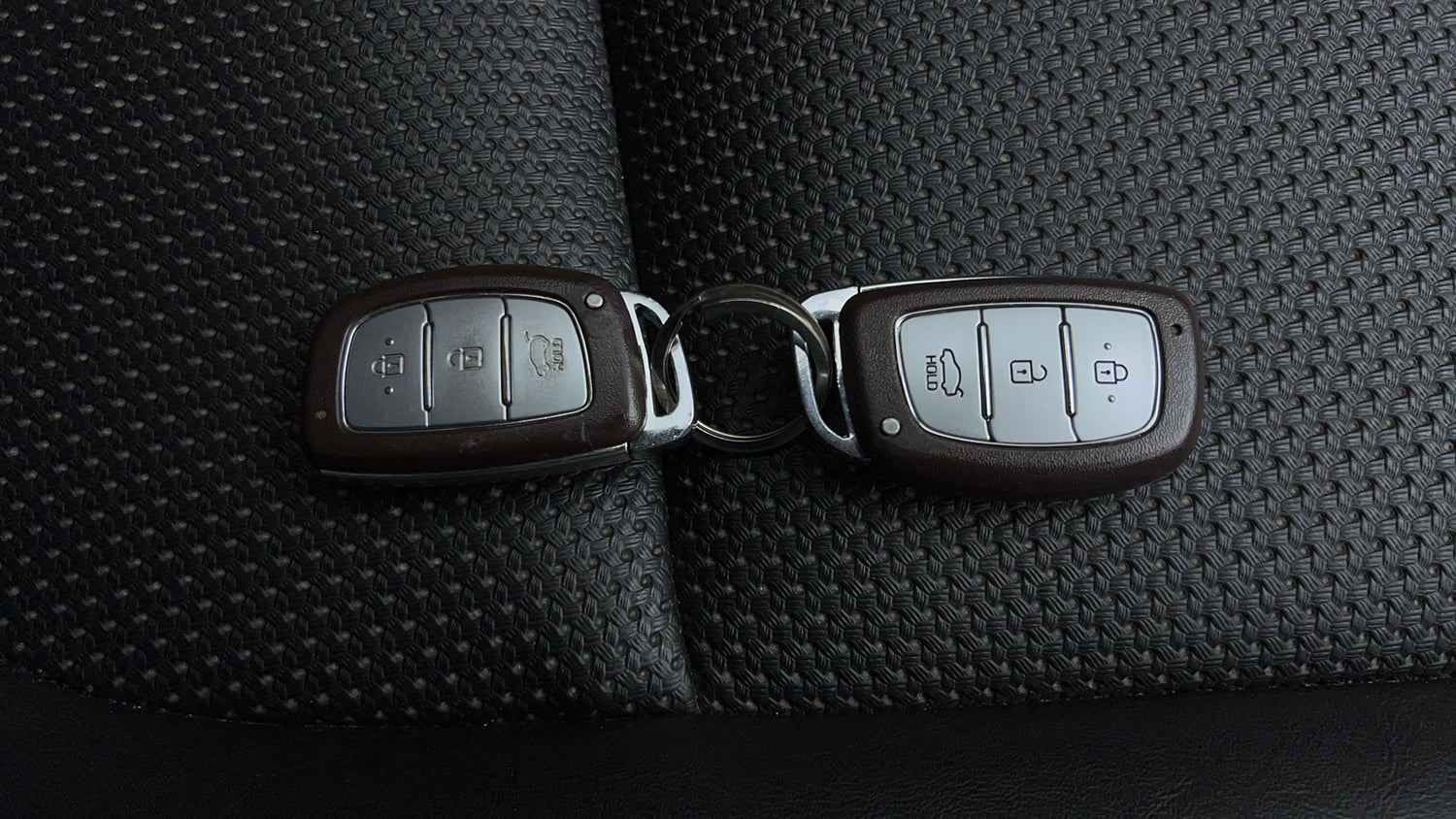 Used 2017 Hyundai Creta SX Plus 1.6 AT Petrol Petrol Automatic extra CAR KEY VIEW
